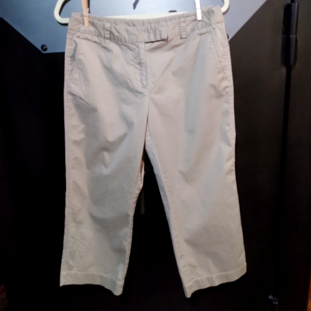 Rafaella Tan Khaki Capri Pants